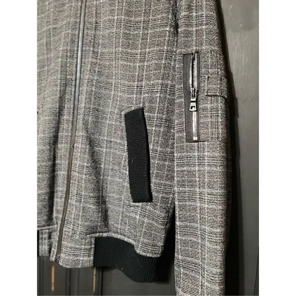 7 For All Mankind Plaid Bomber Jacket Size Medium - Picture 2 of 5